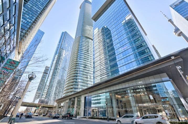 14 York Street, Unit 5208 thumbnail 33