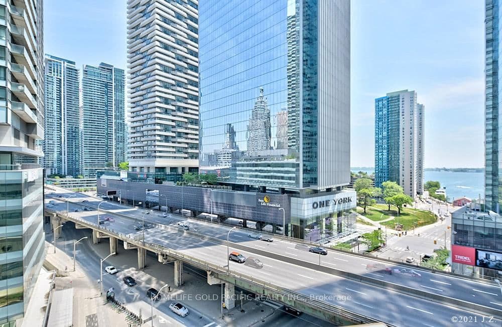 14 York Street, Unit 5208 thumbnail 36