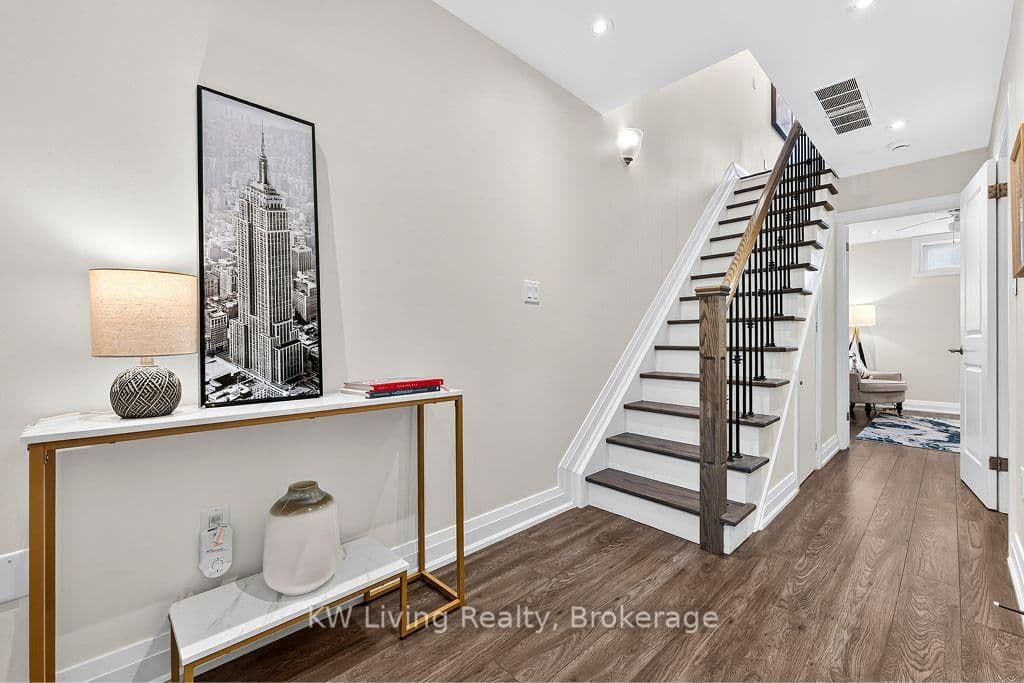 90 Mitchell Avenue thumbnail 20