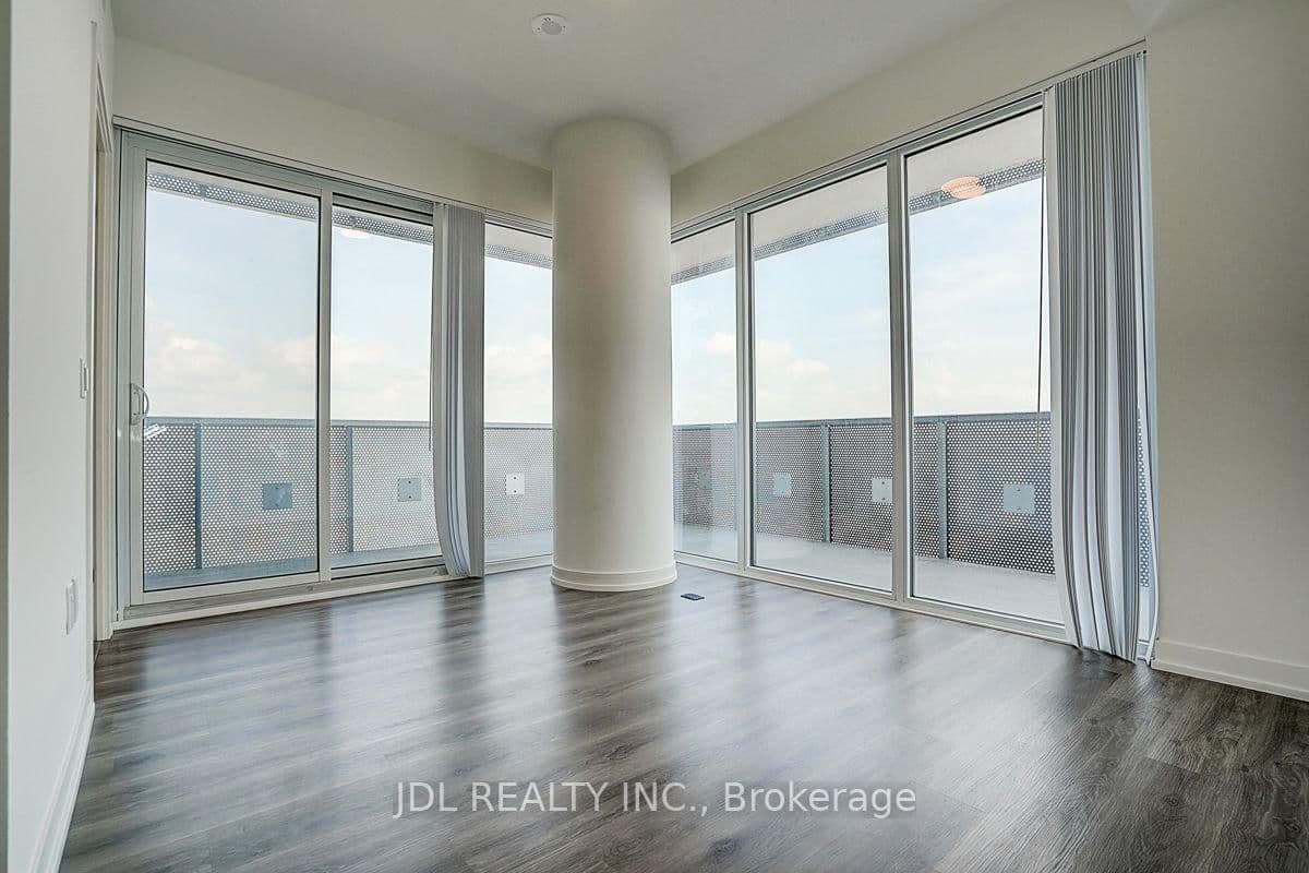 138 Downes Street, Unit 5103 thumbnail 18
