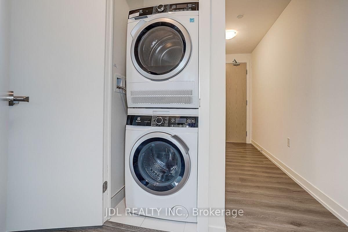 138 Downes Street, Unit 5103 thumbnail 26