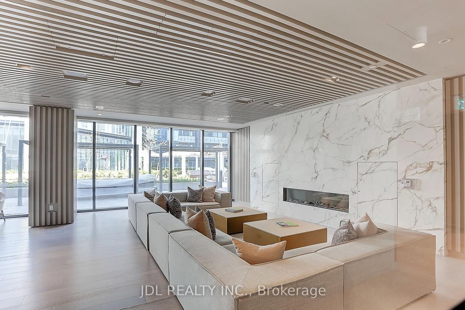 138 Downes Street, Unit 5103 thumbnail 32
