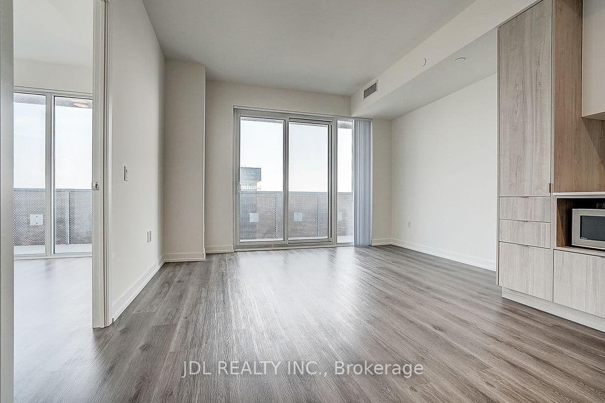 138 Downes Street, Unit 5103 thumbnail 7