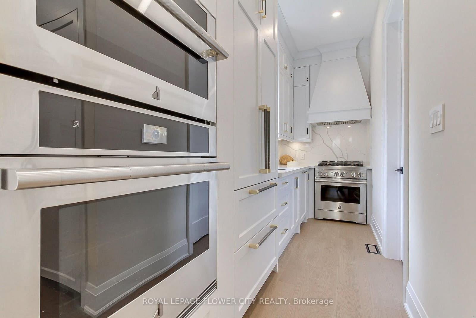 140 Hillmount Avenue thumbnail 10