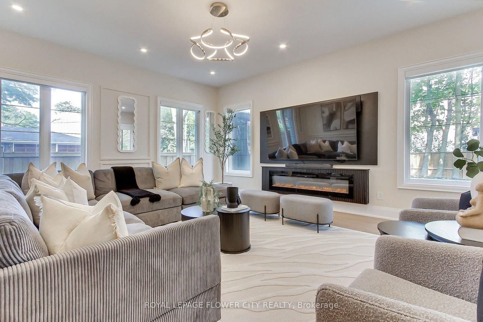 140 Hillmount Avenue thumbnail 14