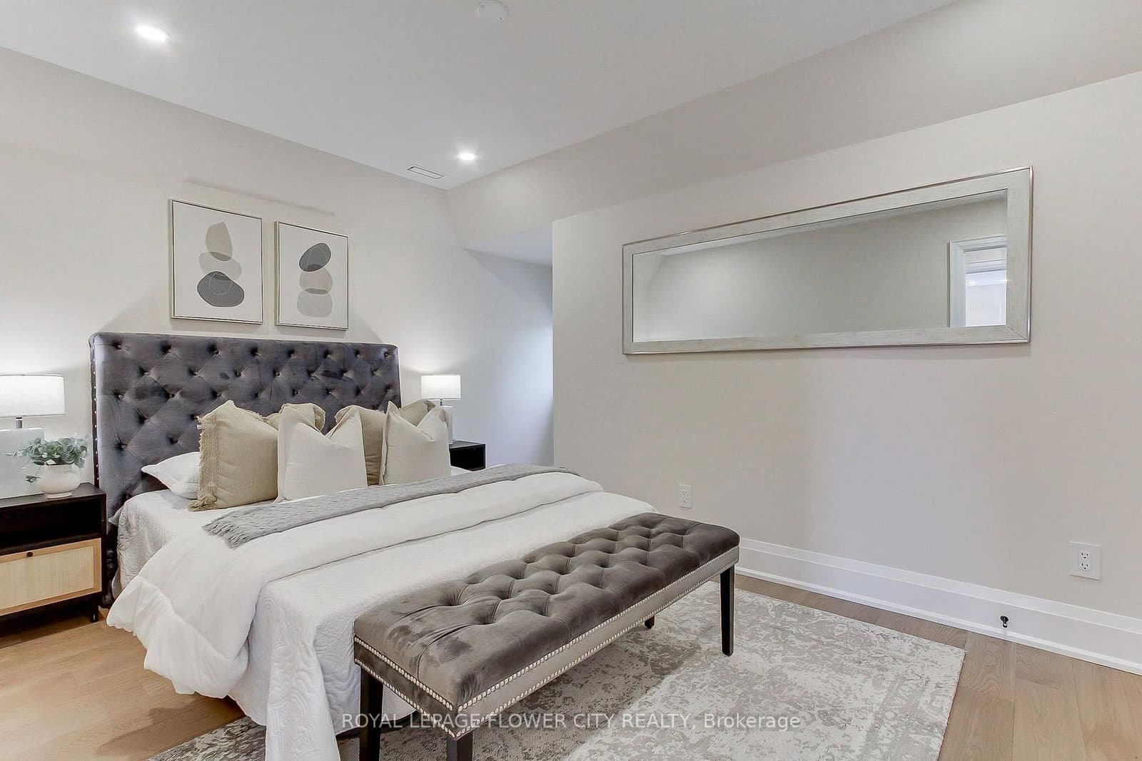 140 Hillmount Avenue thumbnail 38