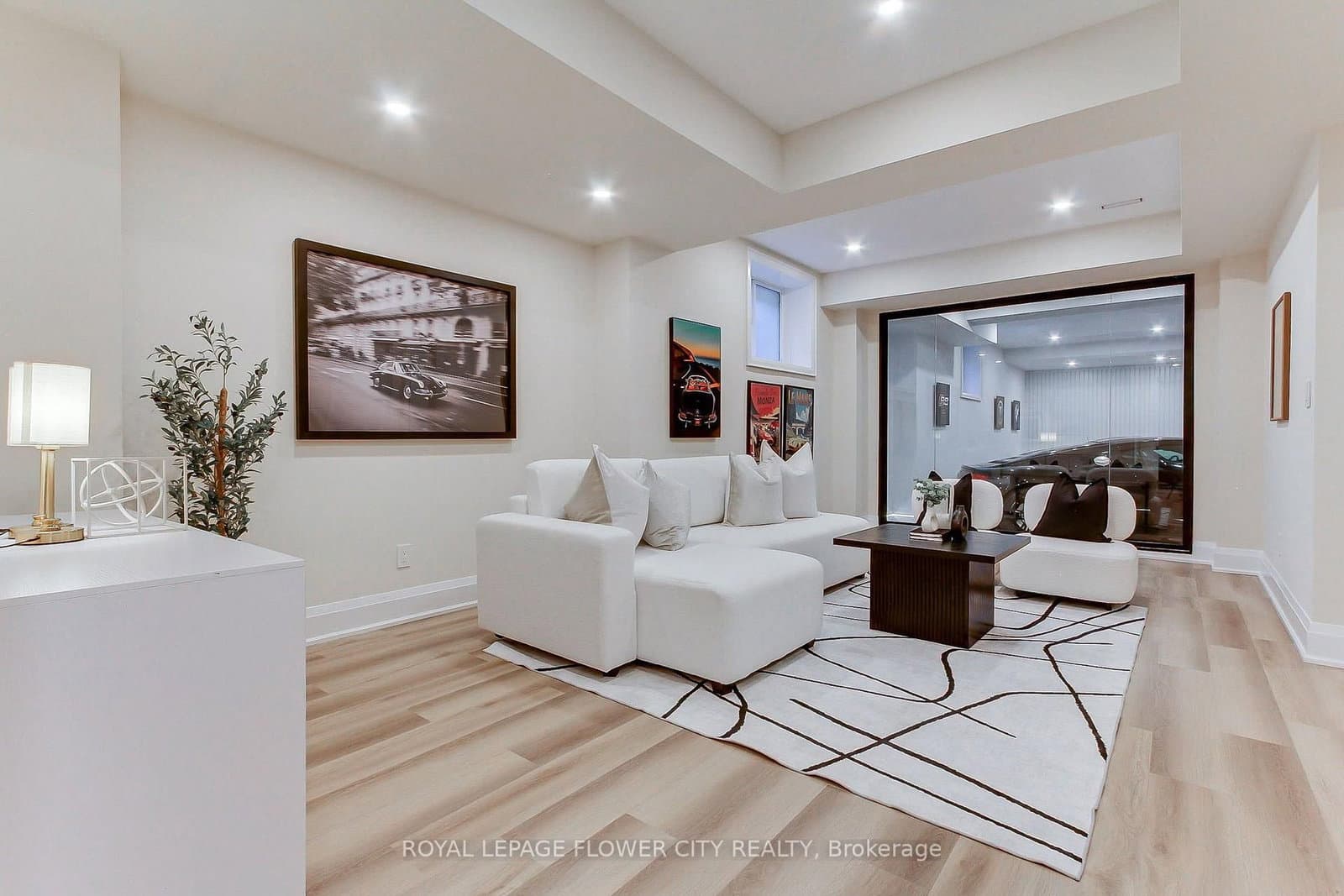 140 Hillmount Avenue thumbnail 40
