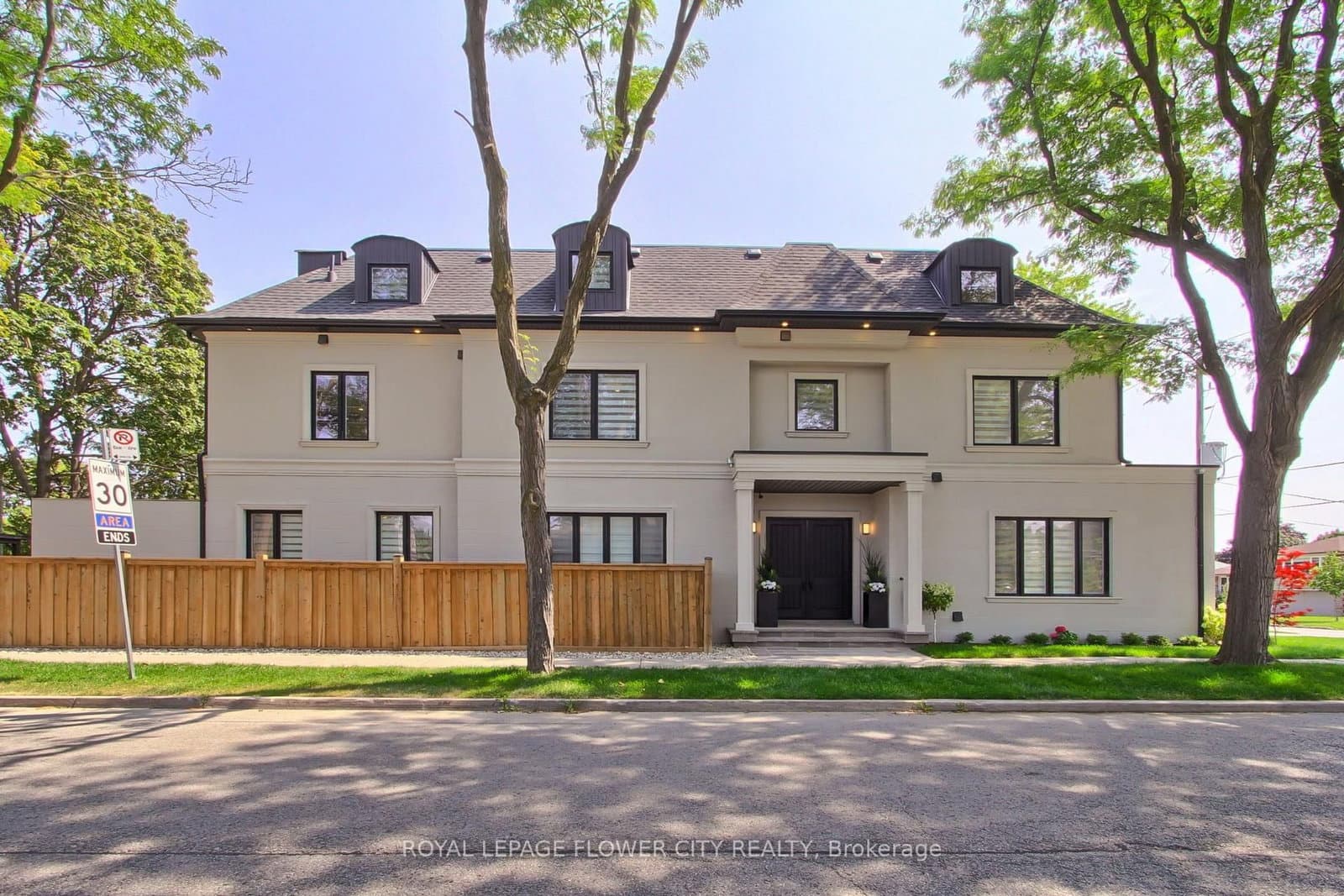 140 Hillmount Avenue thumbnail 49