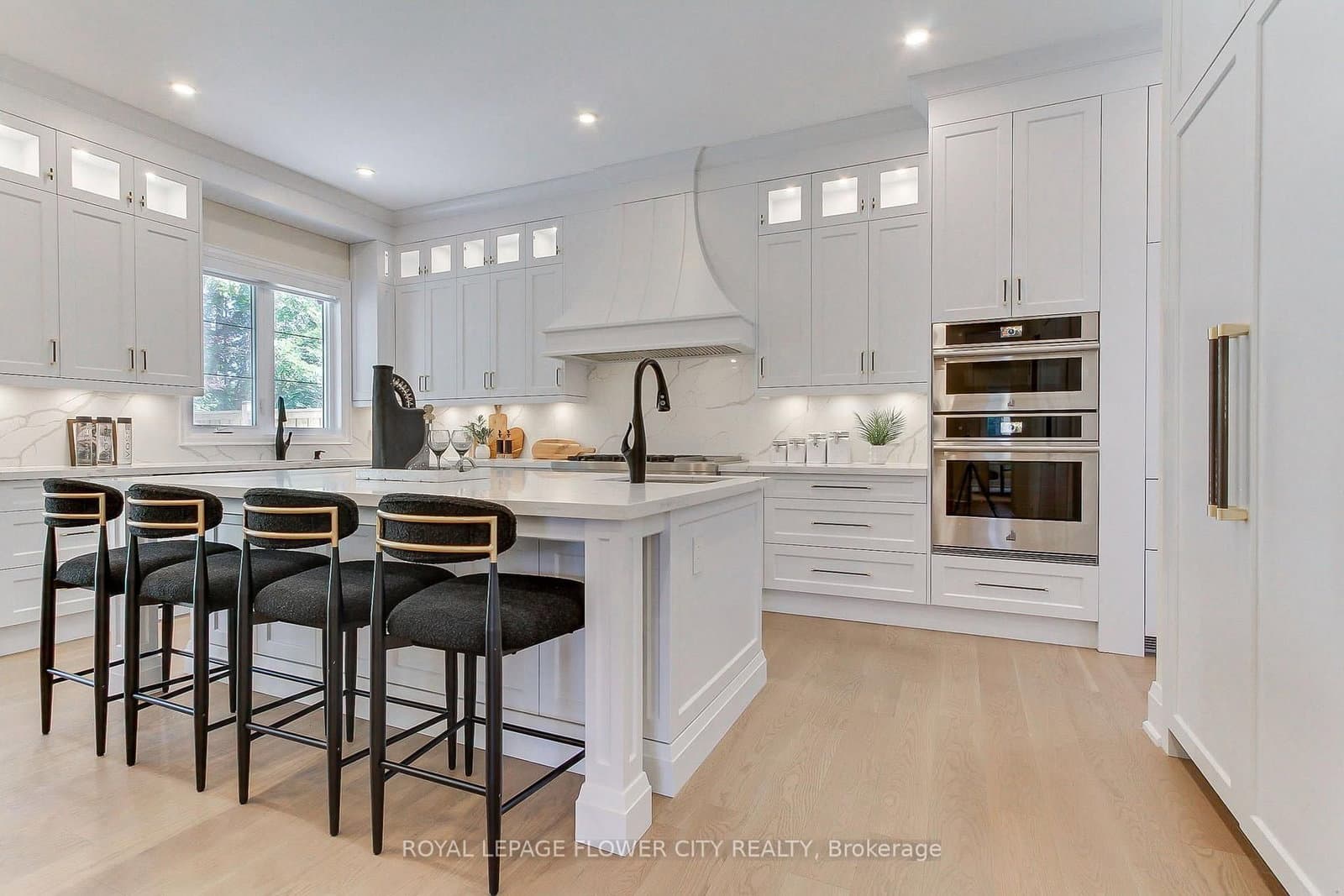 140 Hillmount Avenue thumbnail 8