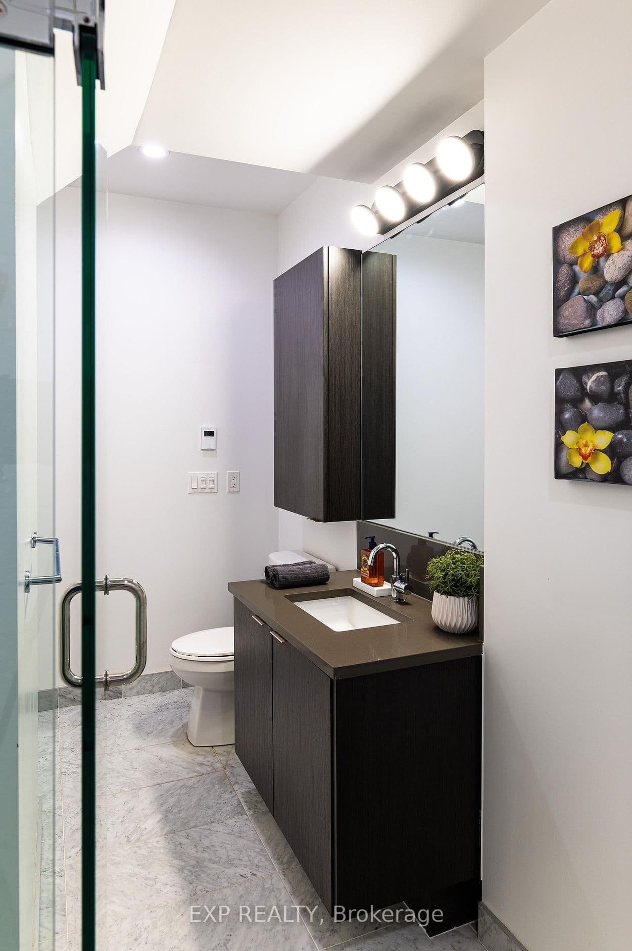 38 Iannuzzi Street, Unit PH03 thumbnail 19