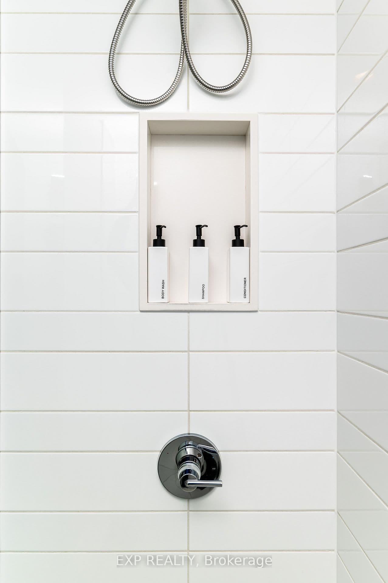 38 Iannuzzi Street, Unit PH03 thumbnail 20