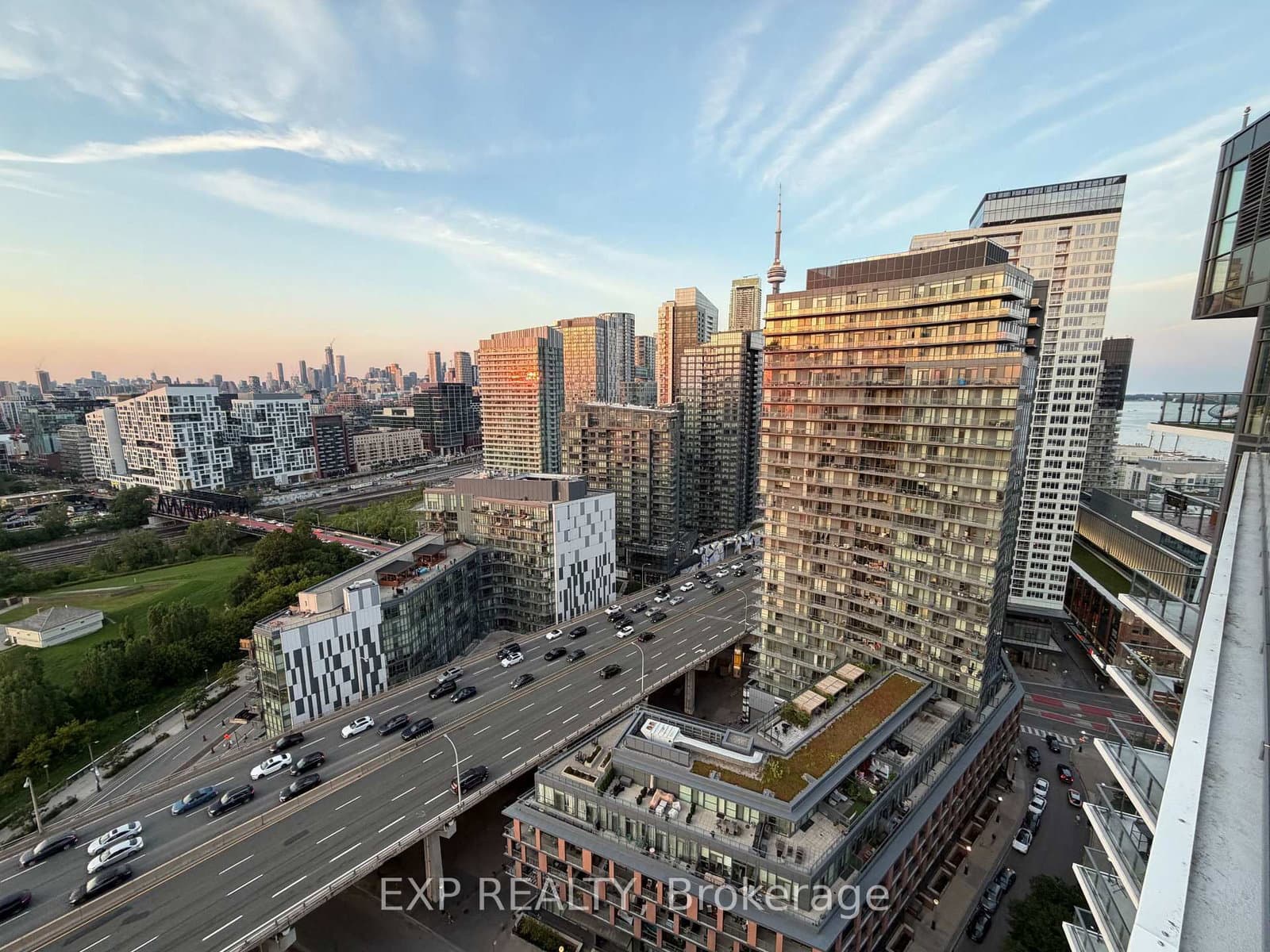 38 Iannuzzi Street, Unit PH03 thumbnail 30