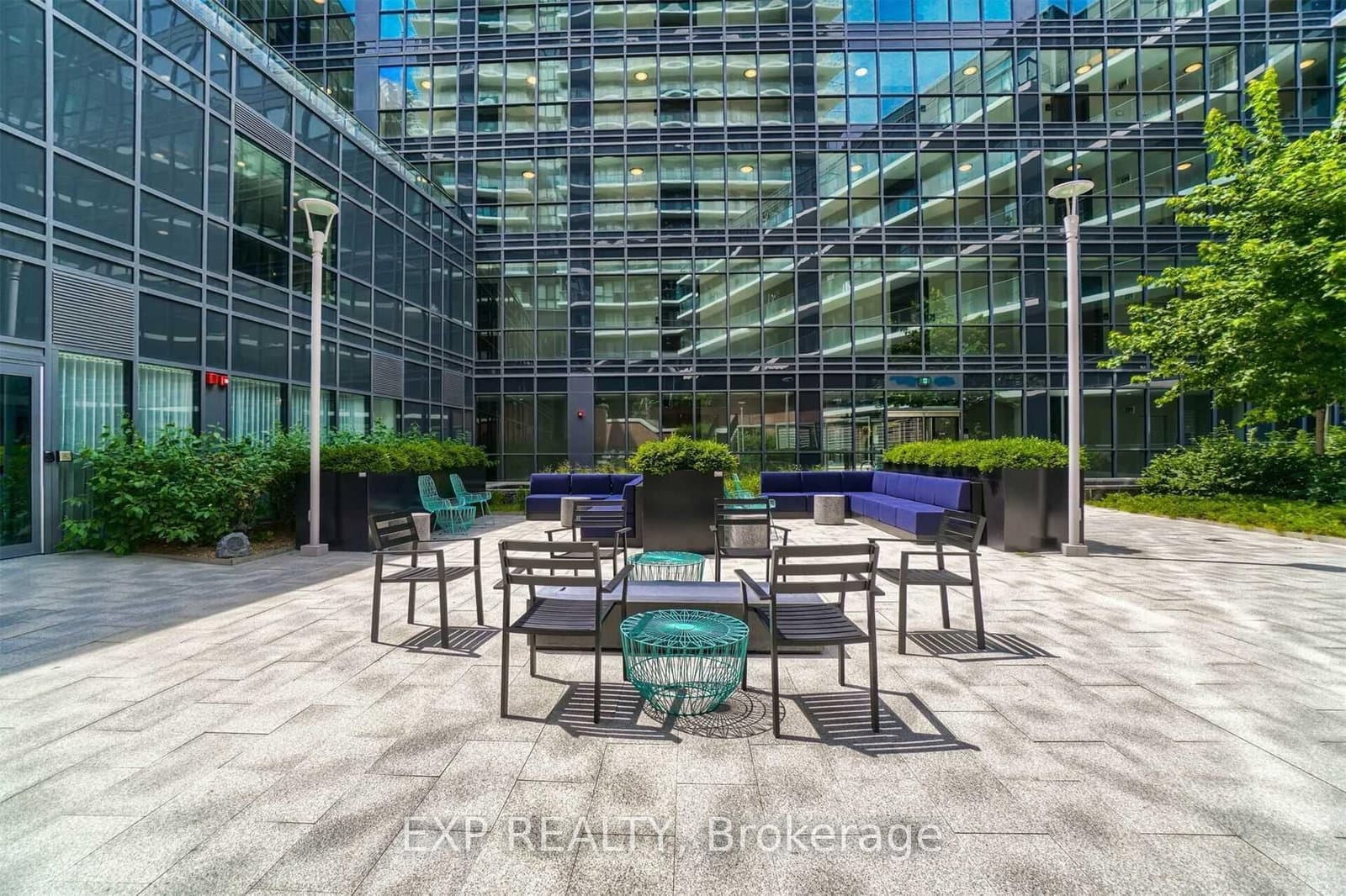 38 Iannuzzi Street, Unit PH03 thumbnail 36