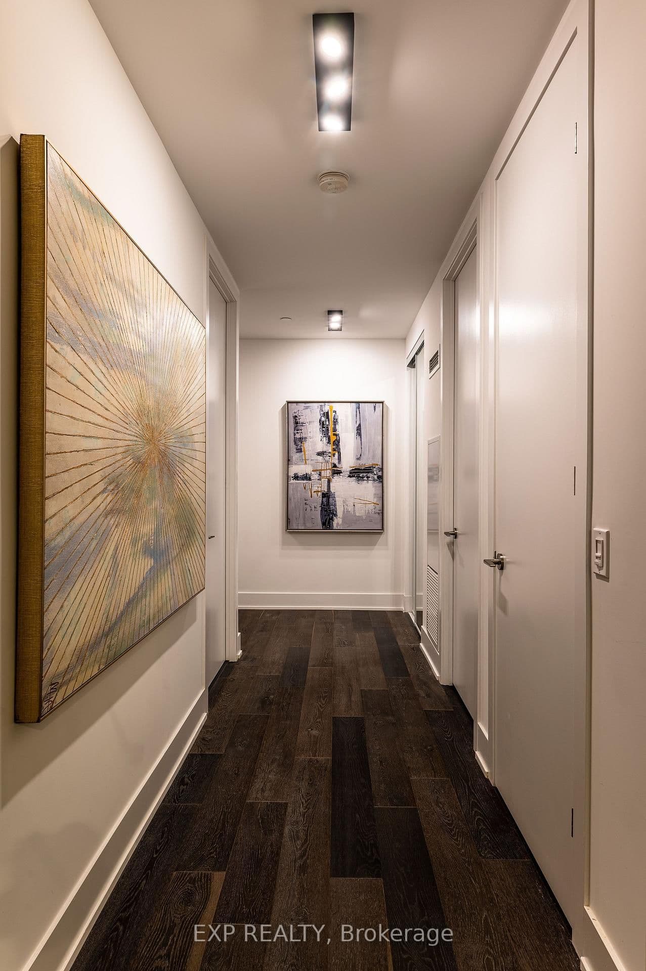 38 Iannuzzi Street, Unit PH03 thumbnail 5