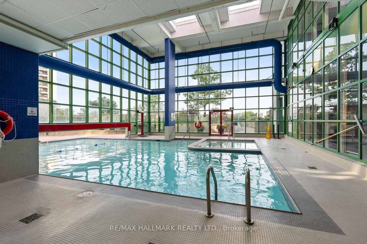 77 Harbour Square, Unit 504 thumbnail 11