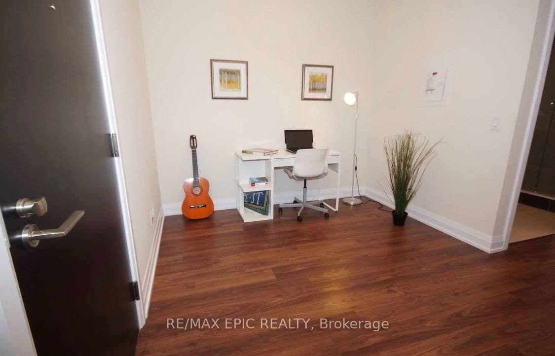 5 Sheppard Avenue E, Unit 1824 thumbnail 4