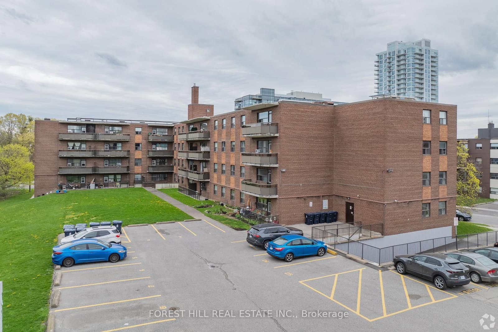 32 Clayland Drive, Unit 512 thumbnail 19
