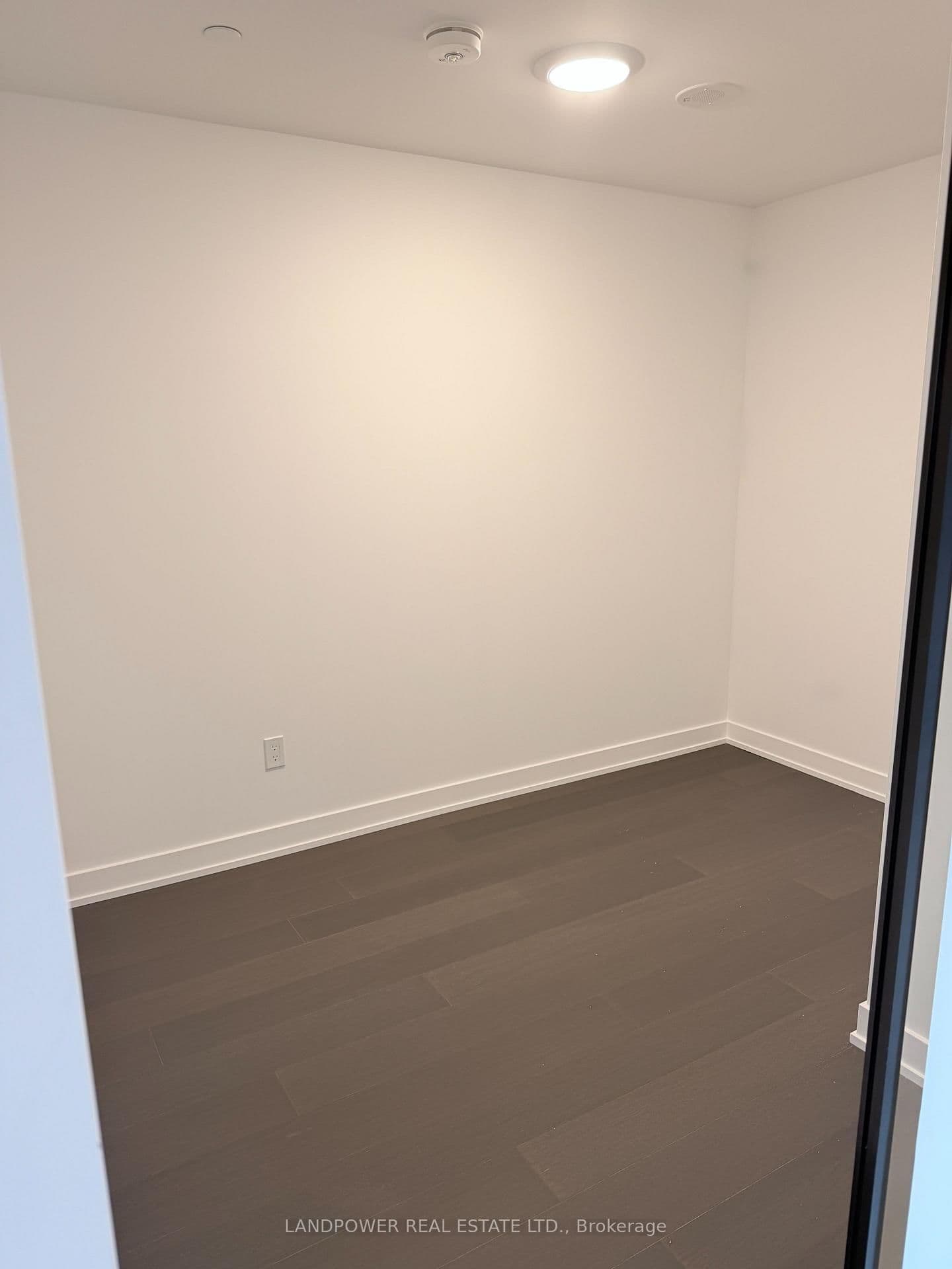 91 Montclair Avenue, Unit 1108 thumbnail 6