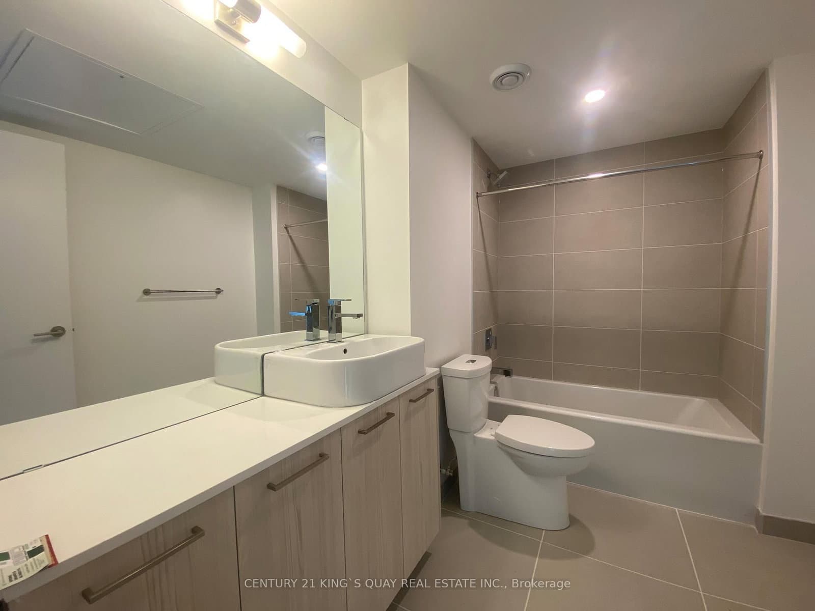 65 Mutual Street, Unit 1309 thumbnail 15