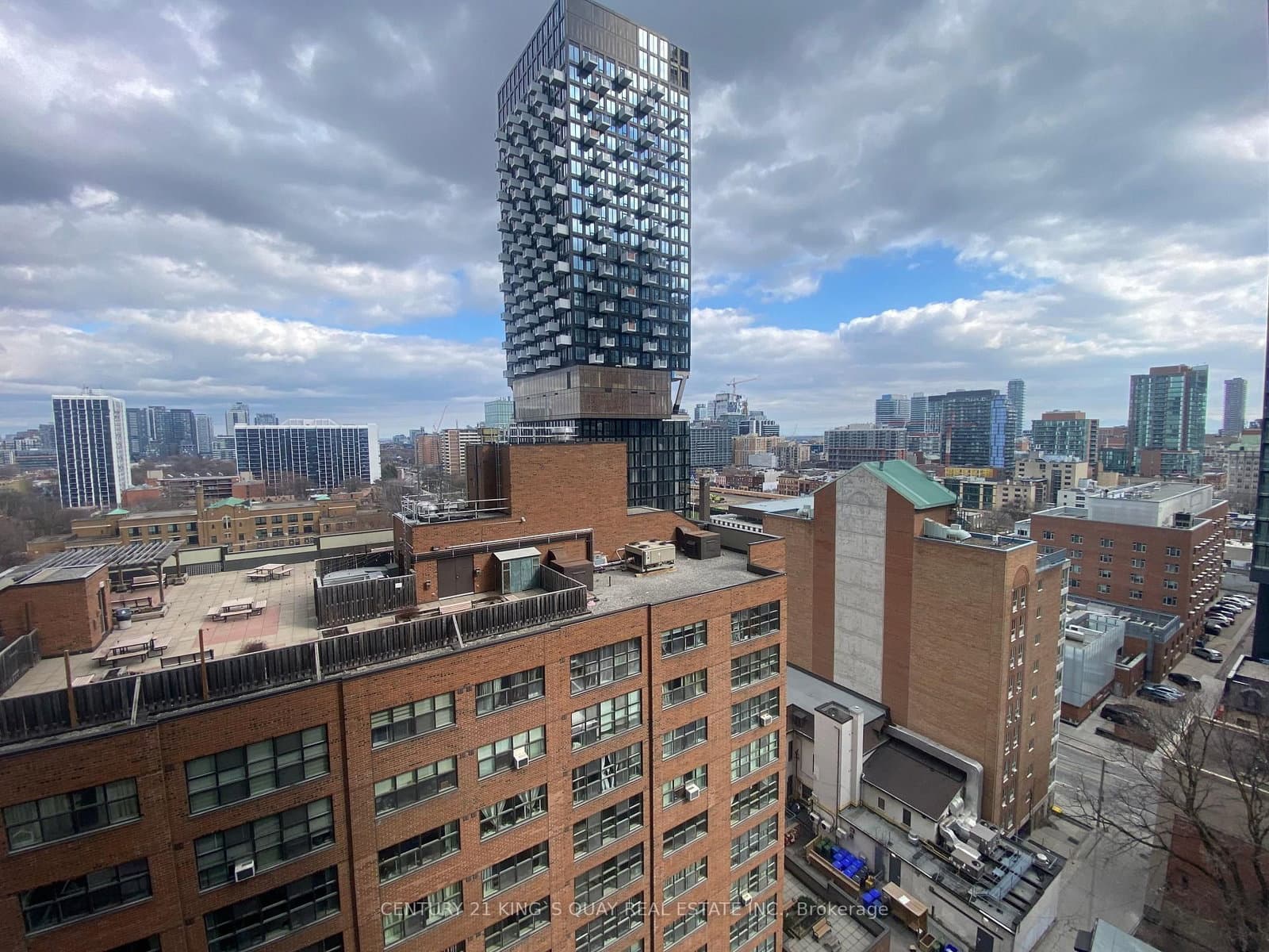 65 Mutual Street, Unit 1309 thumbnail 18