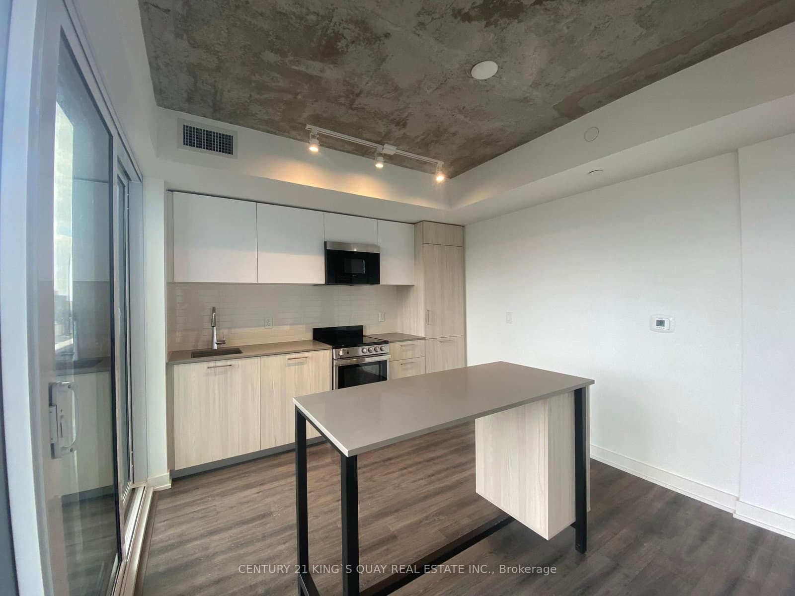 65 Mutual Street, Unit 1309 thumbnail 3