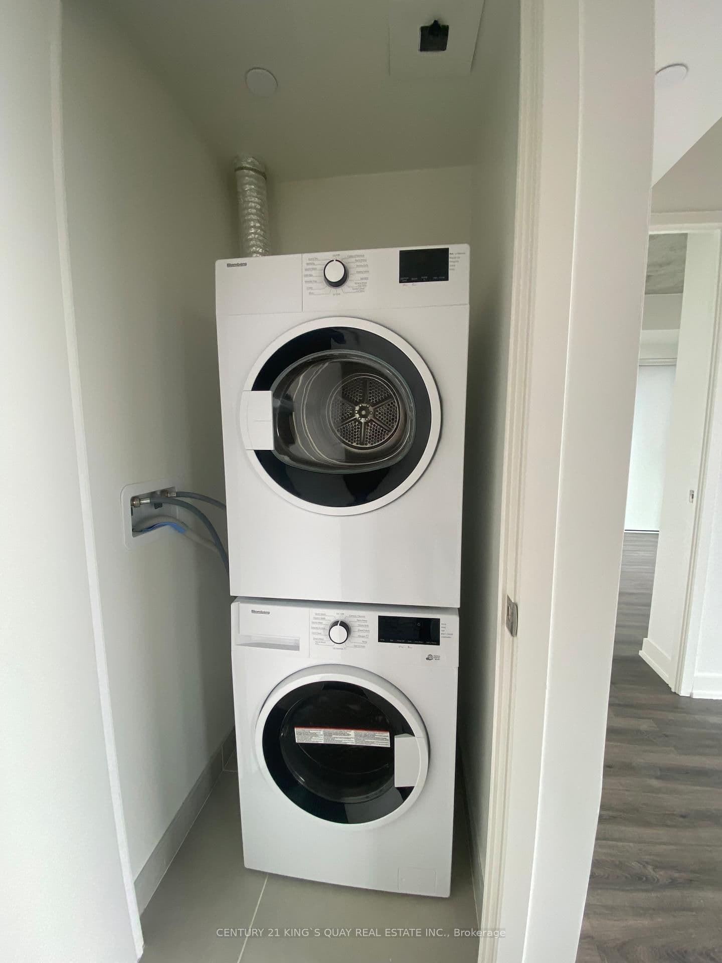 65 Mutual Street, Unit 1309 thumbnail 9
