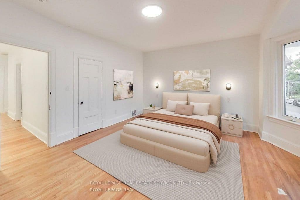 218 Montrose Avenue, Unit Upper thumbnail 23