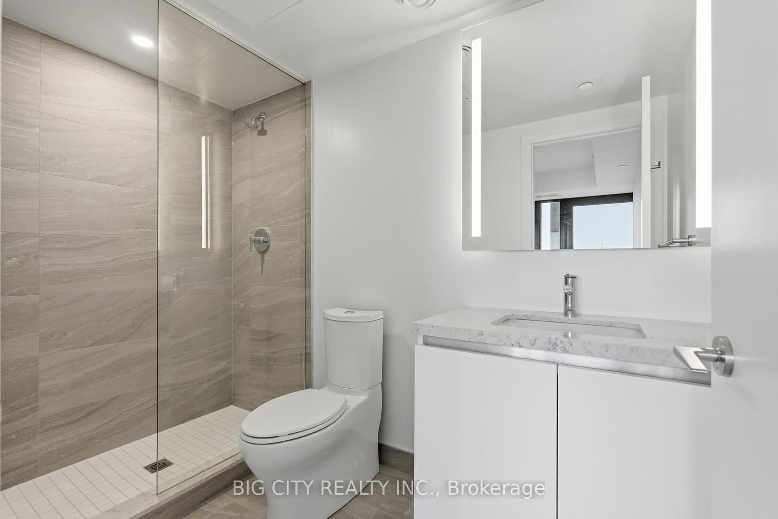 25 Frederick Todd Way, Unit 710 thumbnail 13