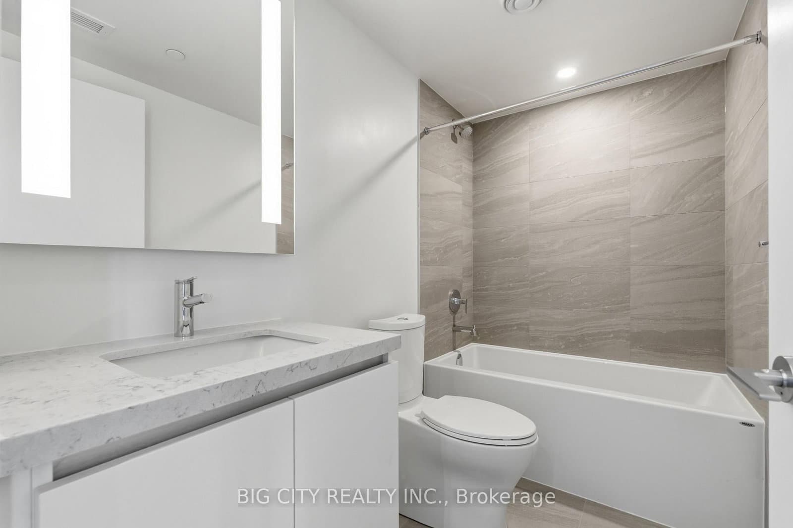25 Frederick Todd Way, Unit 710 thumbnail 17