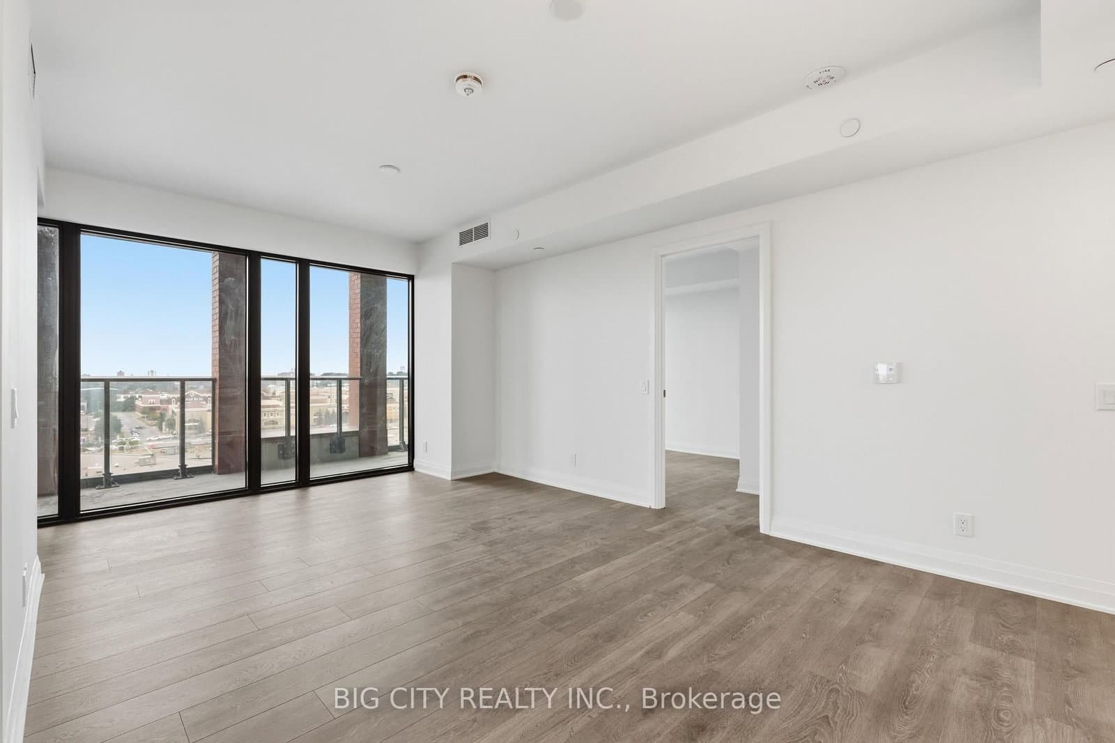 25 Frederick Todd Way, Unit 710 thumbnail 5