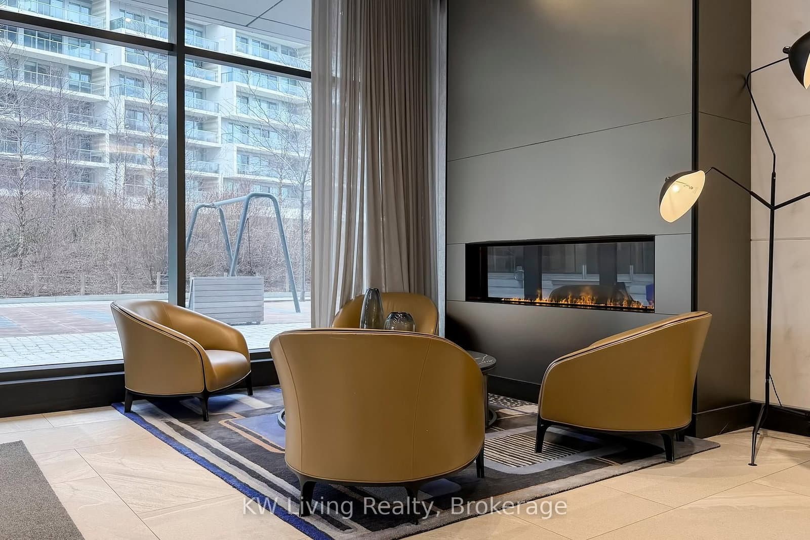 1 Edgewater Drive, Unit GPH 12 thumbnail 13