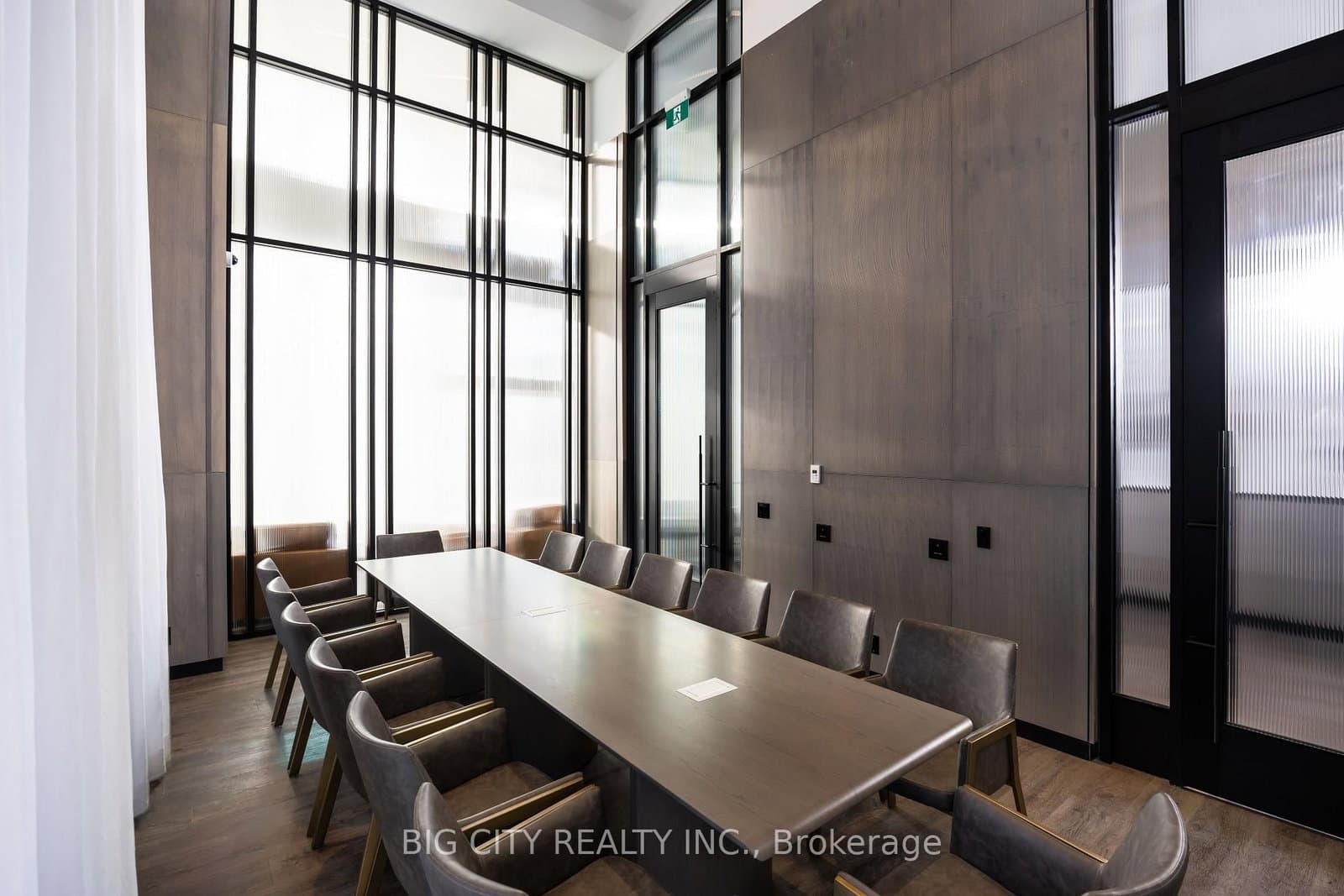 36 Brentcliffe Road, Unit M04 thumbnail 33