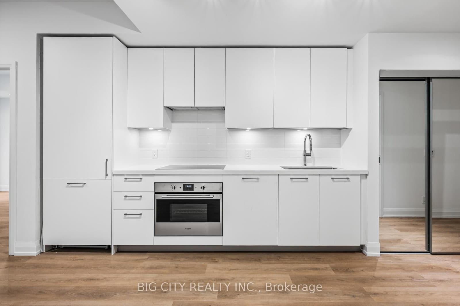 36 Brentcliffe Road, Unit M04 thumbnail 8
