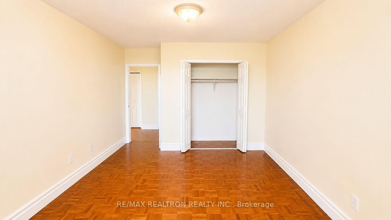 5949 Yonge Street, Unit 304 thumbnail 2