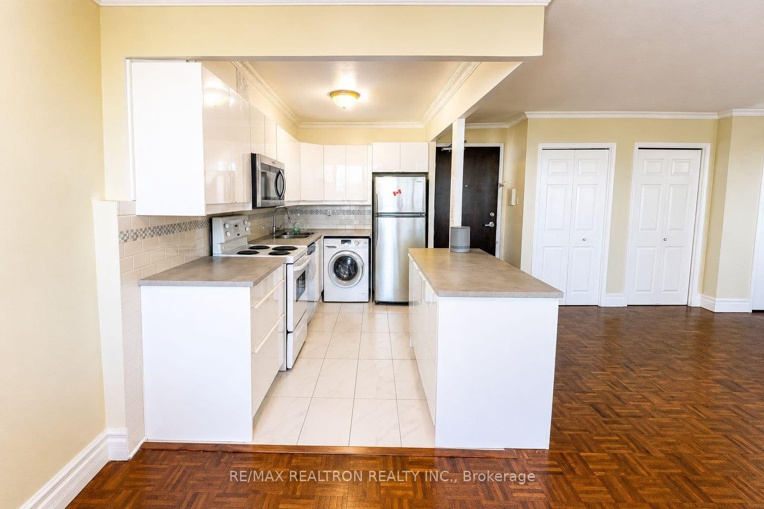5949 Yonge Street, Unit 304 thumbnail 3