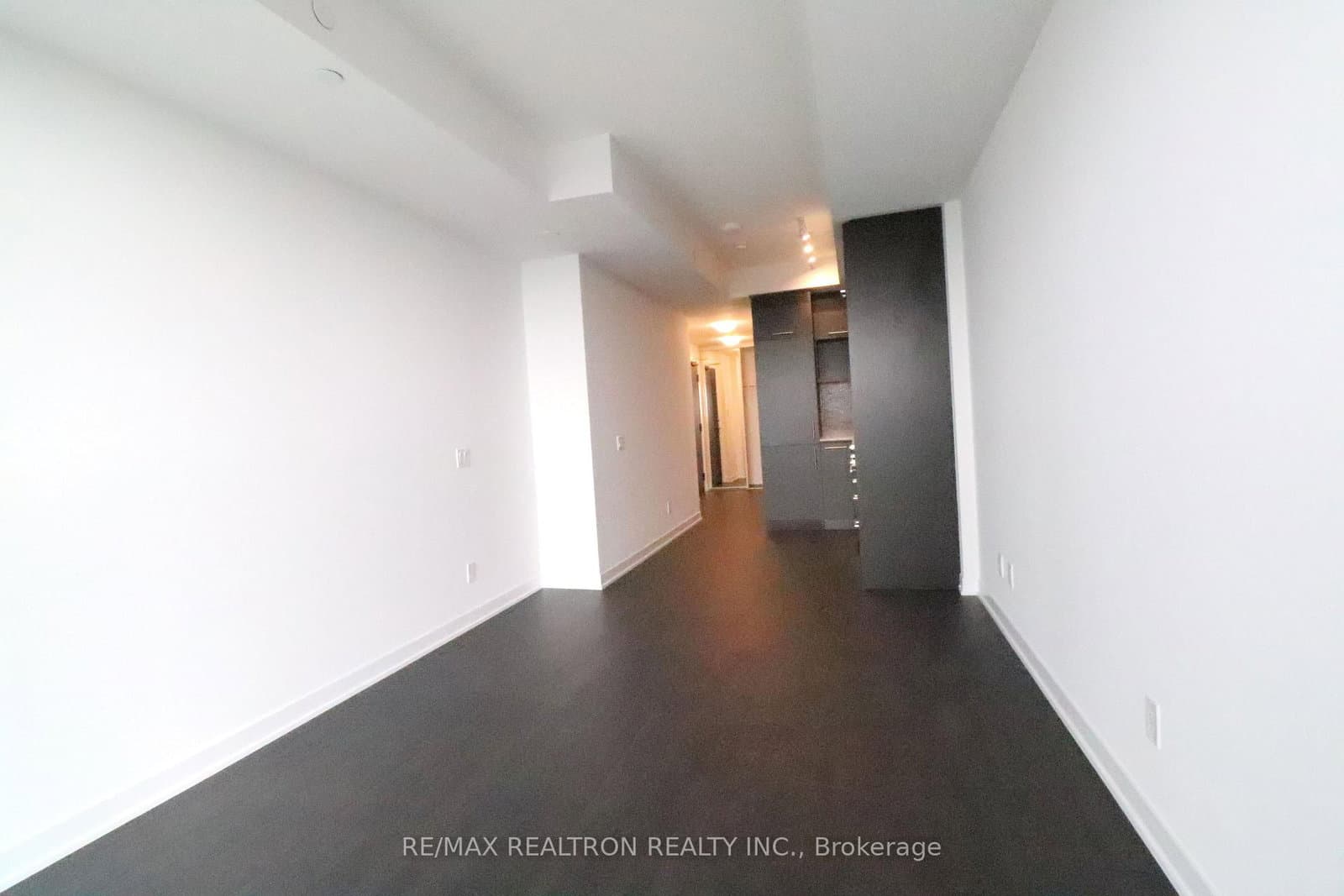 87 Peter Street, Unit 4505 thumbnail 9