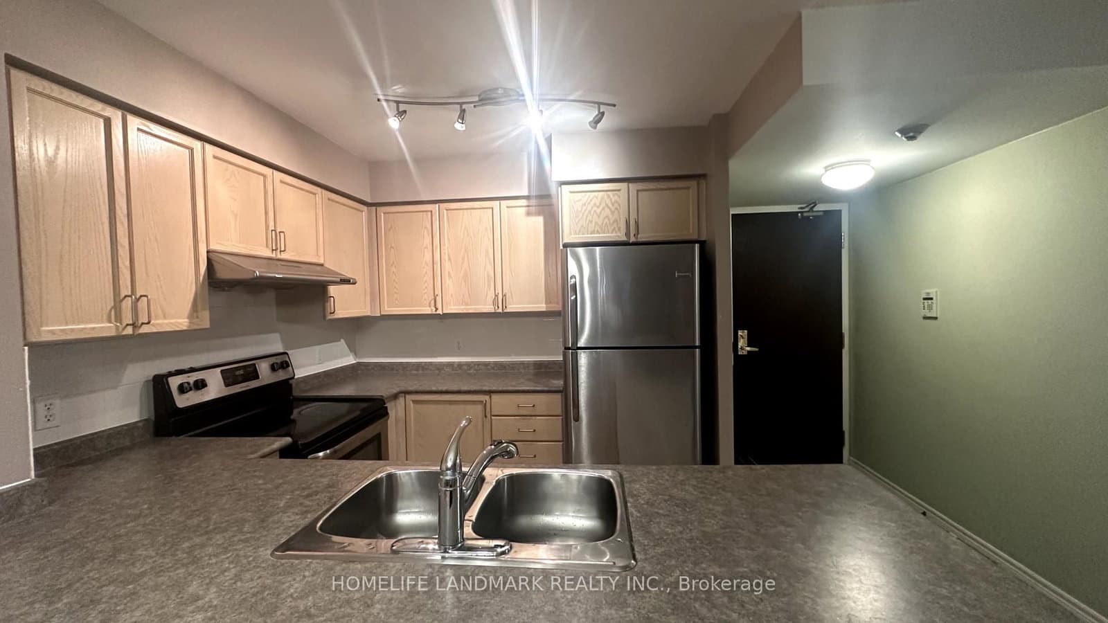 18 Parkview Avenue, Unit 2112 thumbnail 6