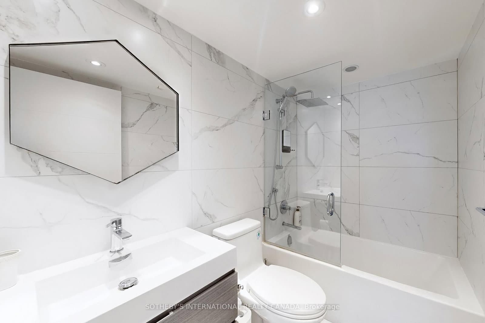 109 Front Street E, Unit 501 thumbnail 20