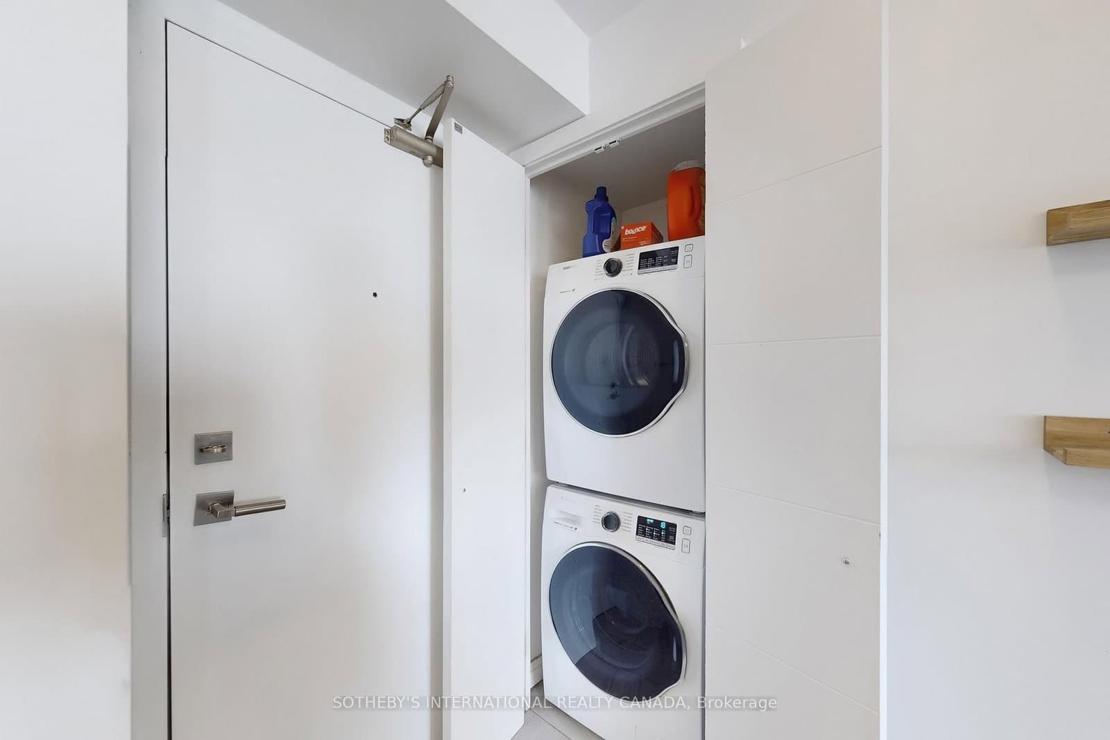 109 Front Street E, Unit 501 thumbnail 25