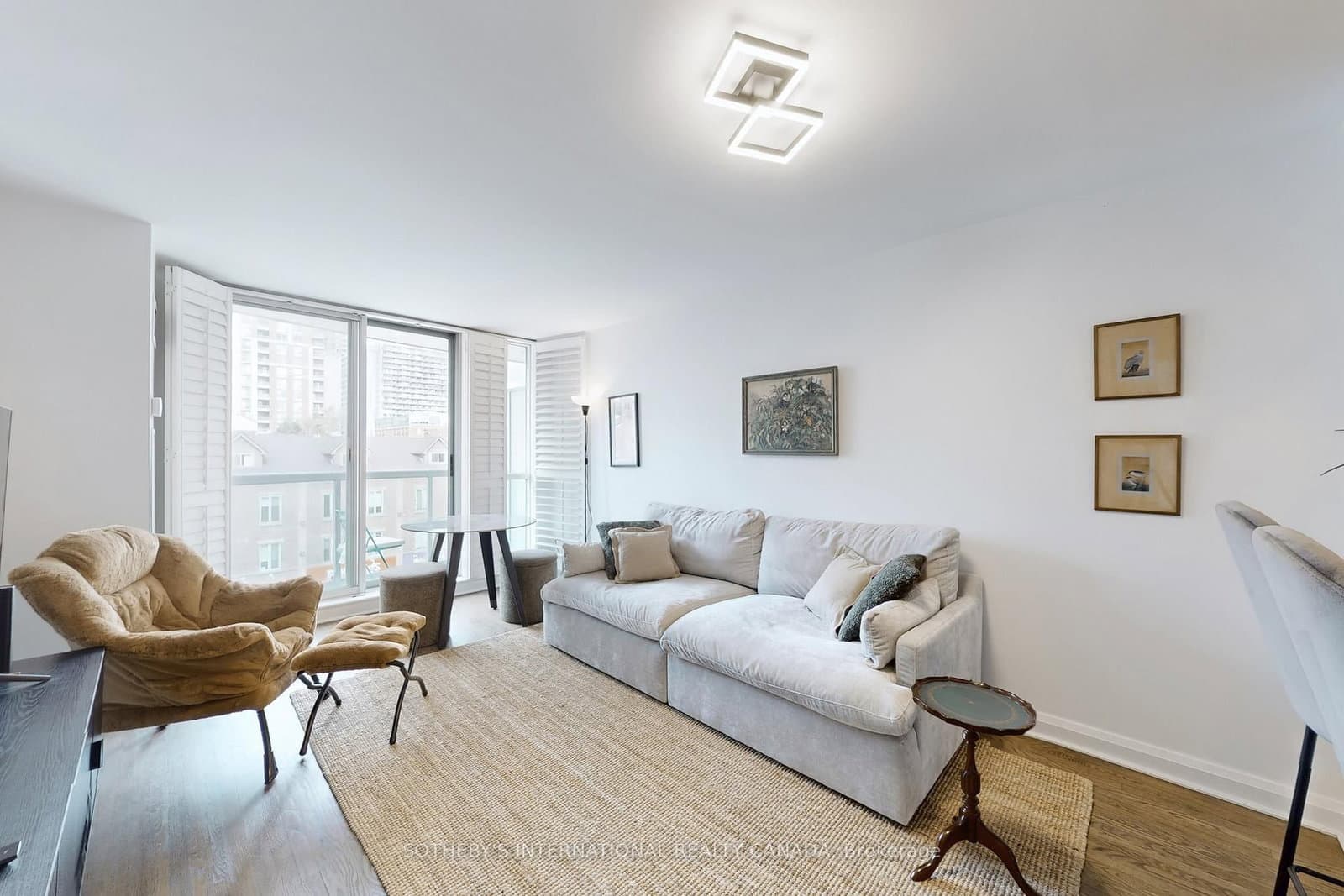 109 Front Street E, Unit 501 thumbnail 3