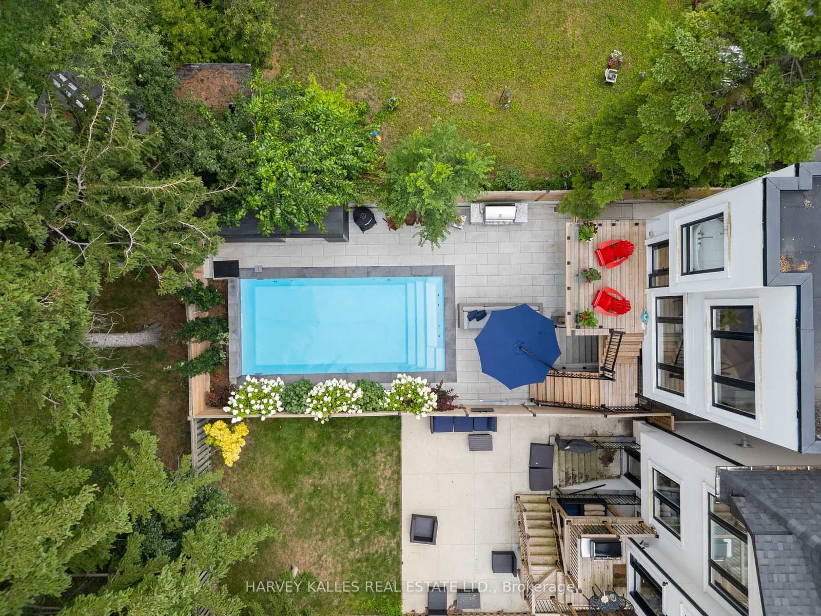 84 Florence Avenue thumbnail 41