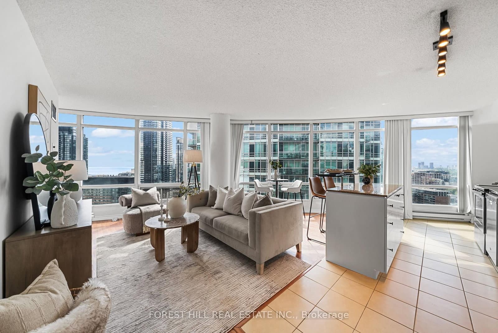 373 Front Street W, Unit 3003 thumbnail 3