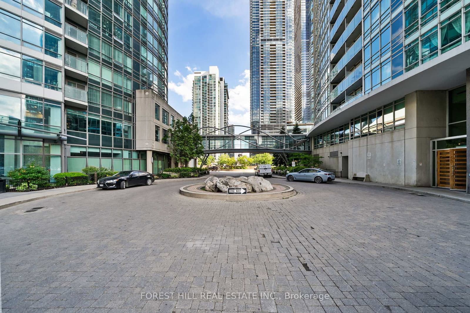 373 Front Street W, Unit 3003 thumbnail 32