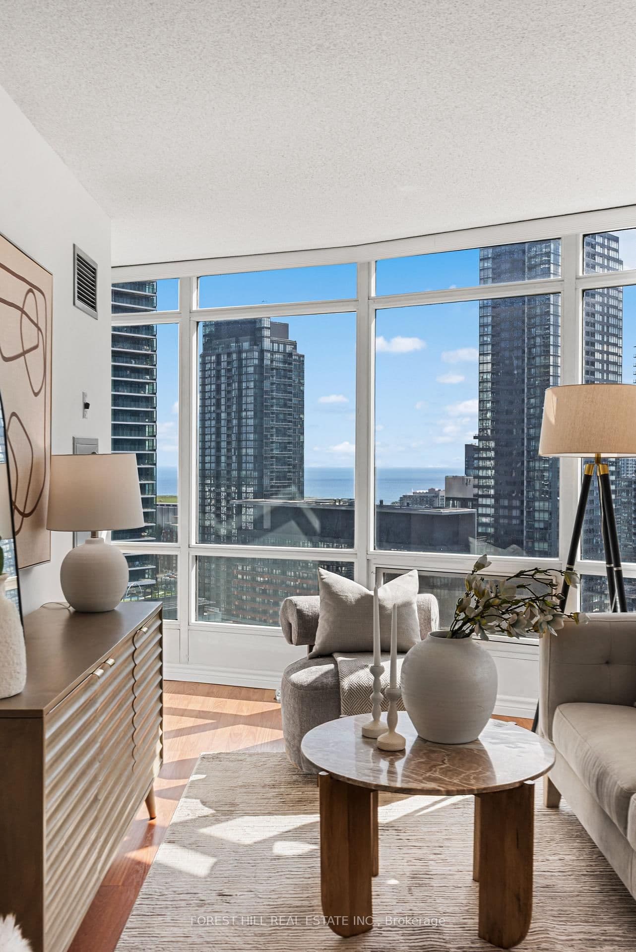 373 Front Street W, Unit 3003 thumbnail 4