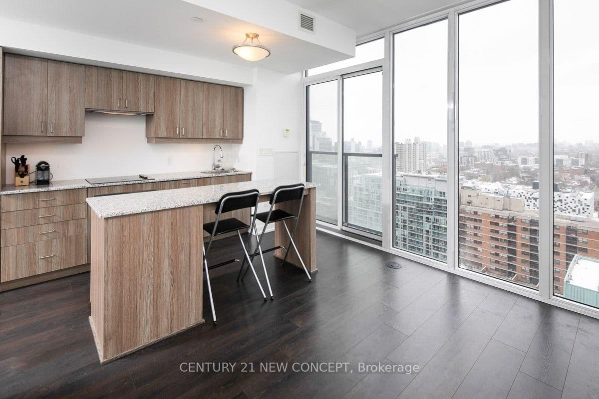 426 University Avenue, Unit 2201 thumbnail 4