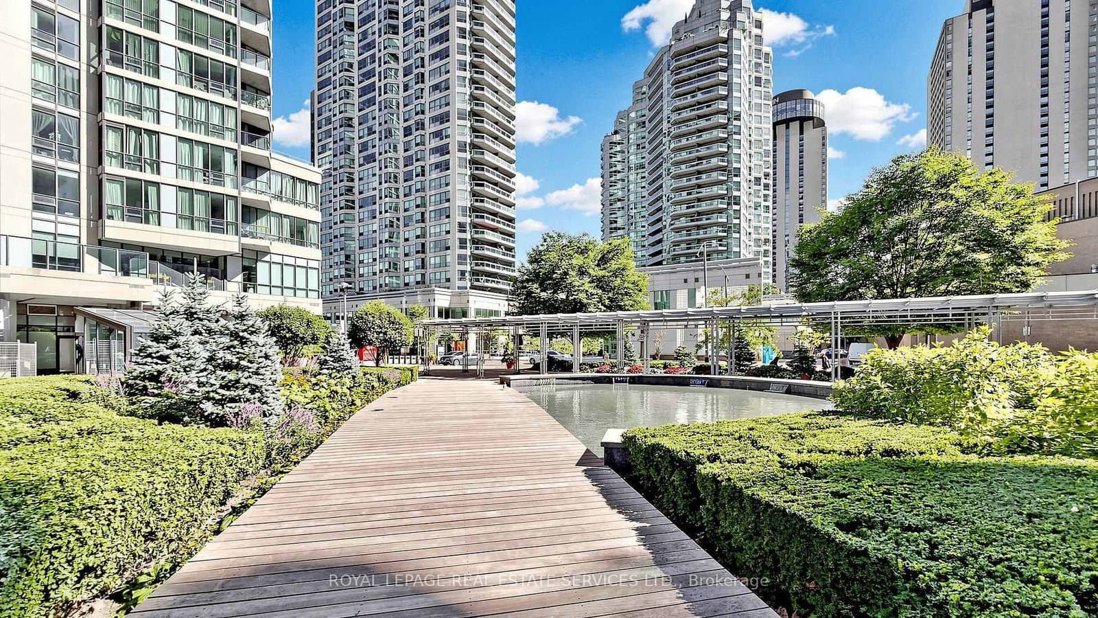 33 Bay Street, Unit 2212 thumbnail 46
