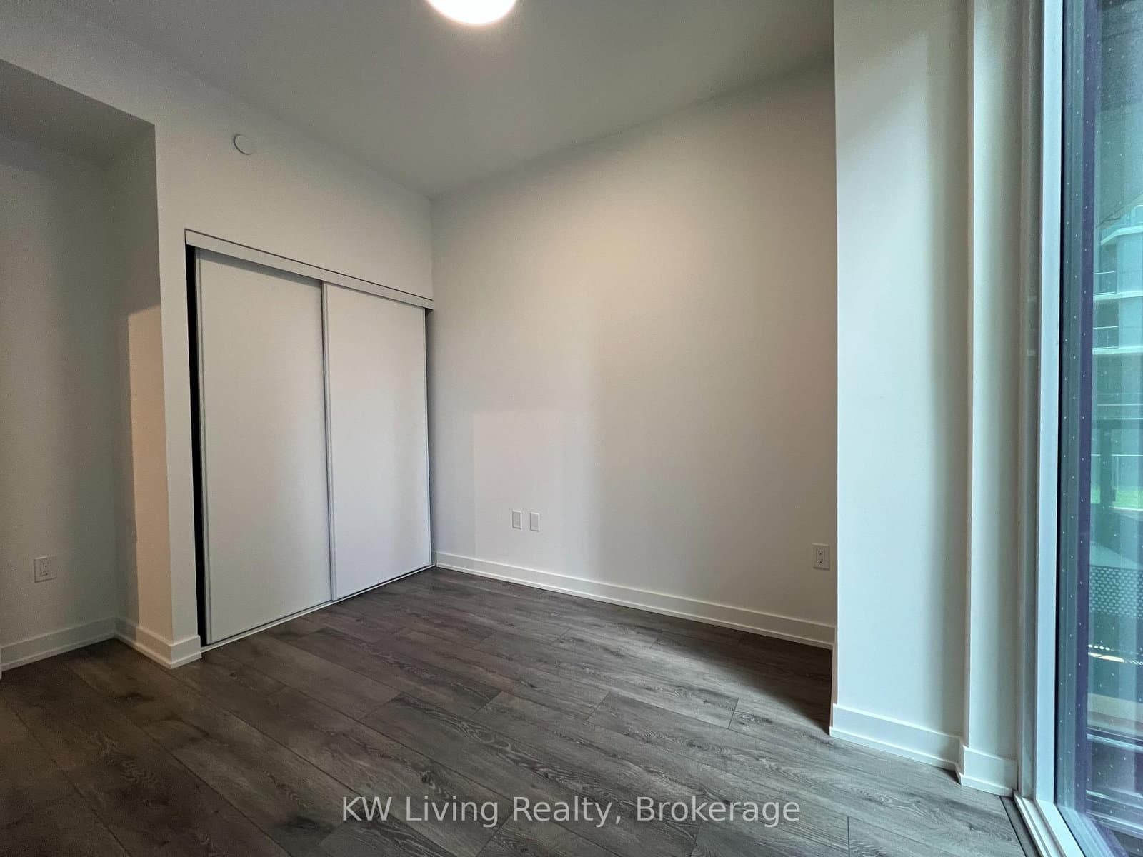 117 Broadway Avenue, Unit 201 thumbnail 16
