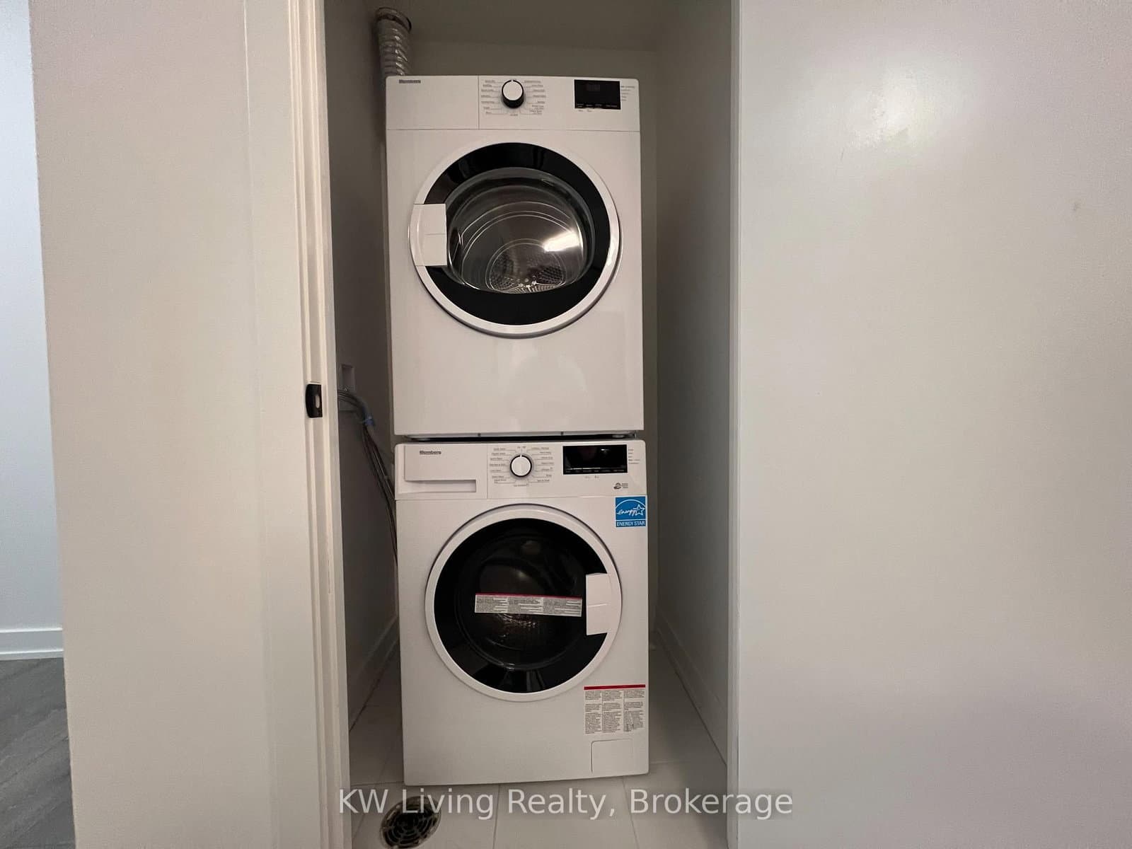 117 Broadway Avenue, Unit 201 thumbnail 20