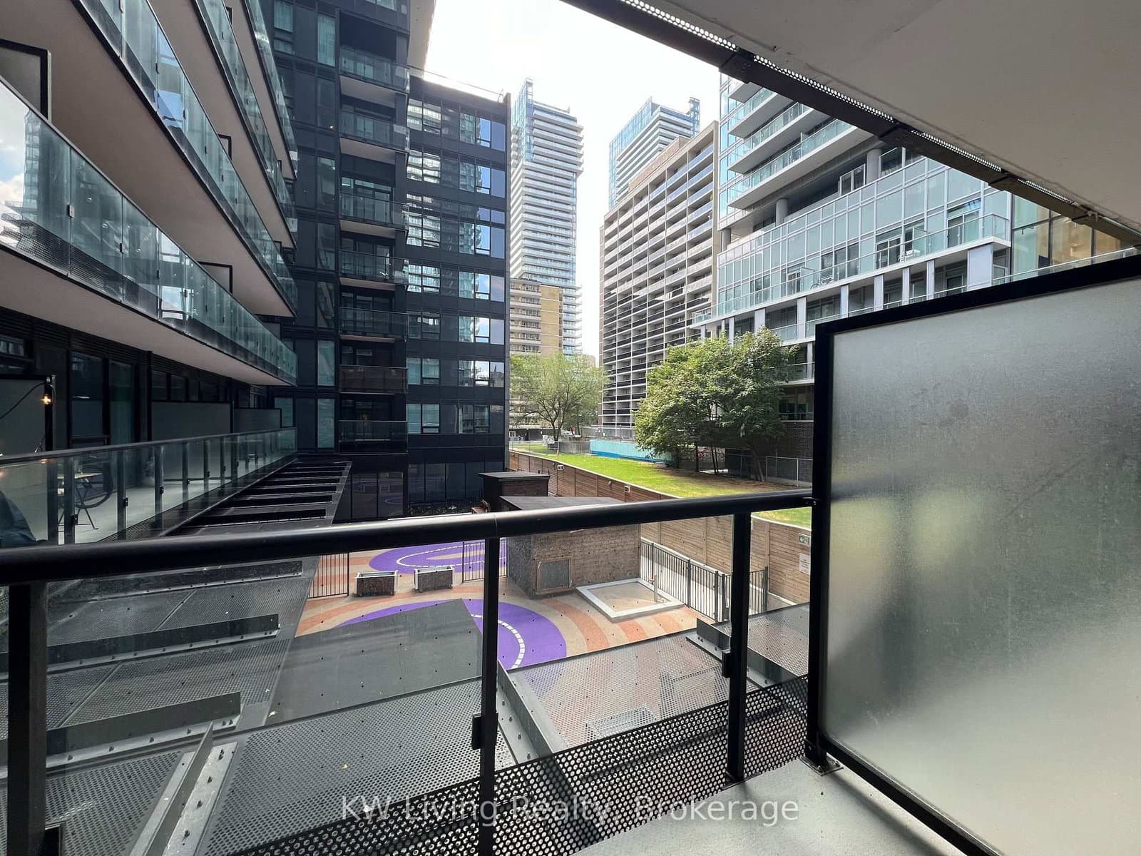 117 Broadway Avenue, Unit 201 thumbnail 23