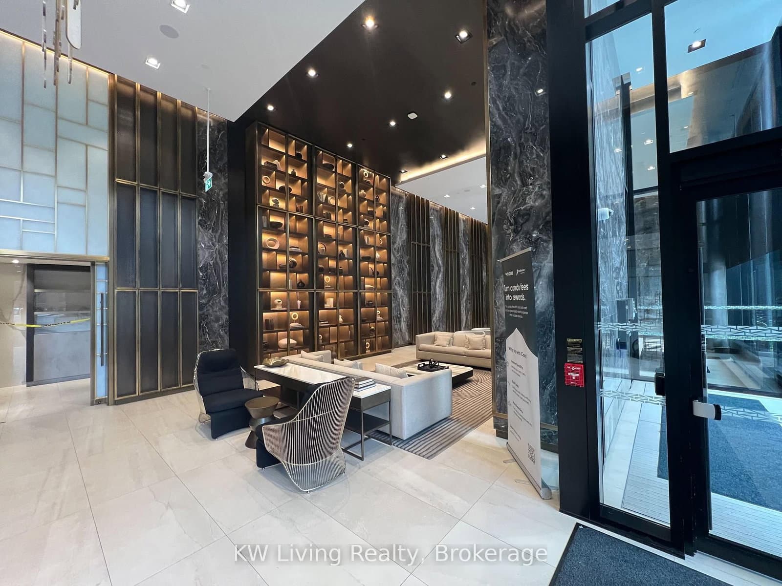117 Broadway Avenue, Unit 201 thumbnail 4